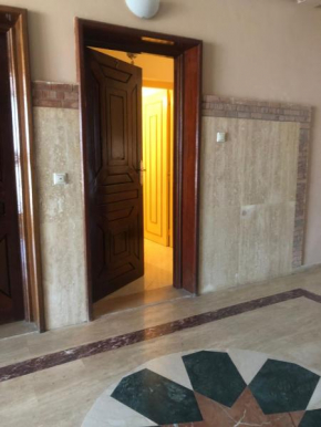 Nice cozy 2-bedroom appartment to relax with your family or friends! Enjoy the pool on a hot summerday
